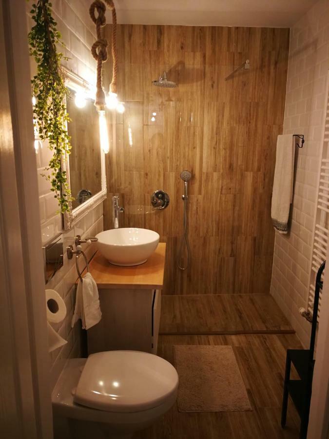 Апартаменти Penthouse Luxury Решіца Екстер'єр фото